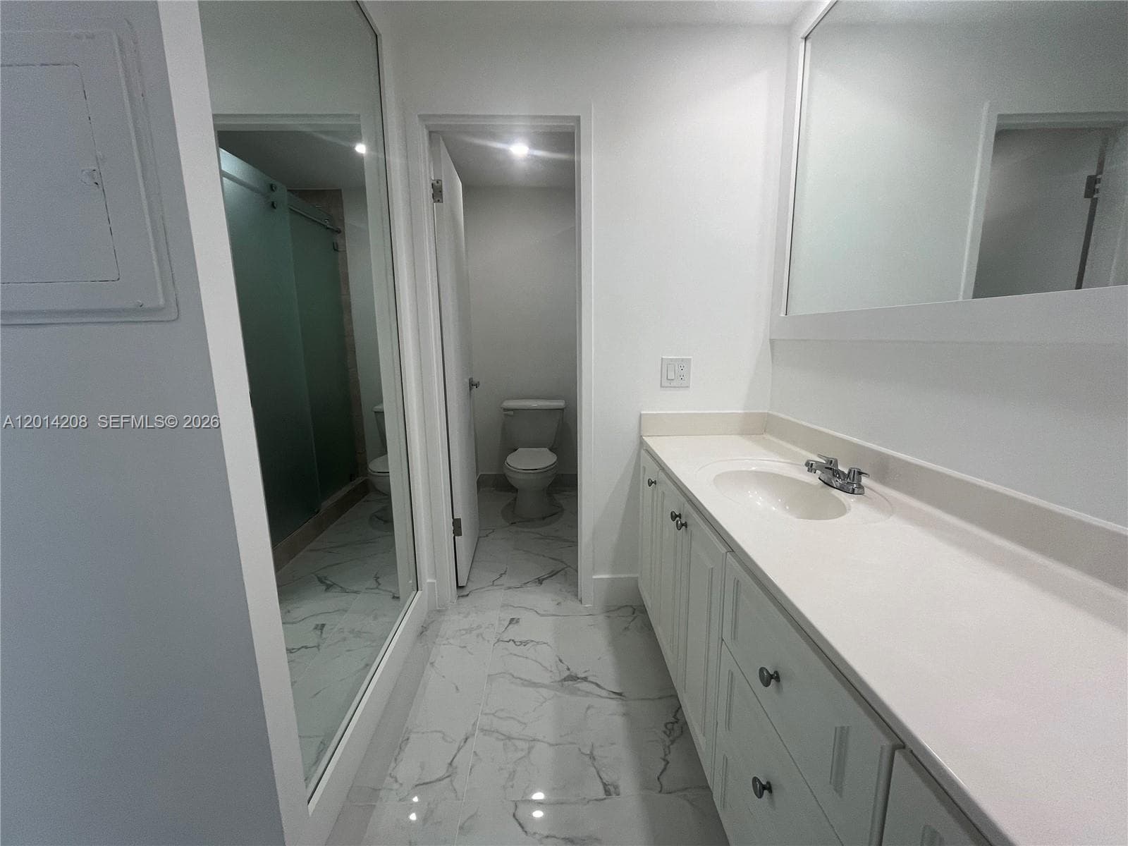 3505 Ocean Dr 210 photo 16