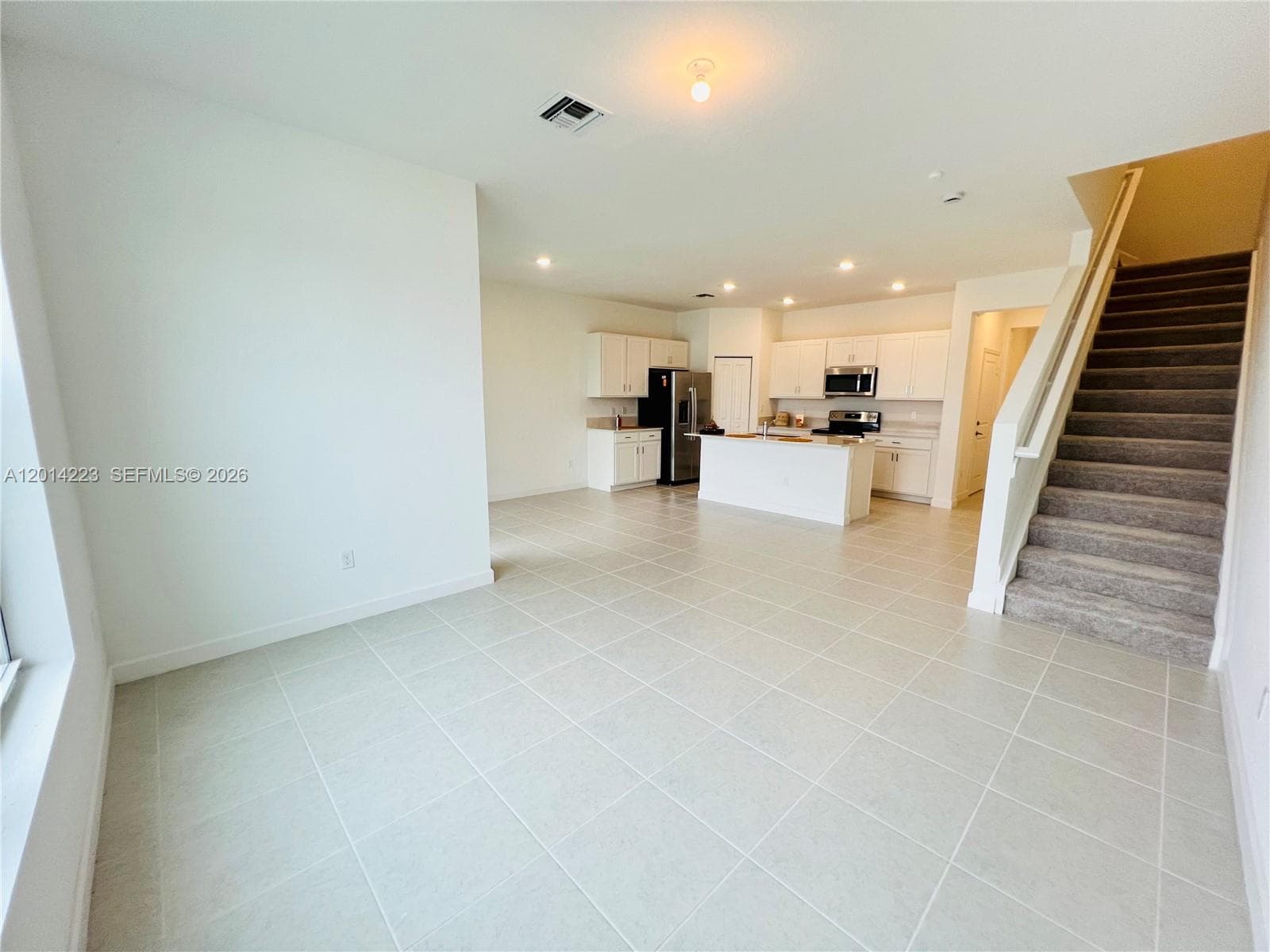 6923 Harbours Edge Ave photo 6