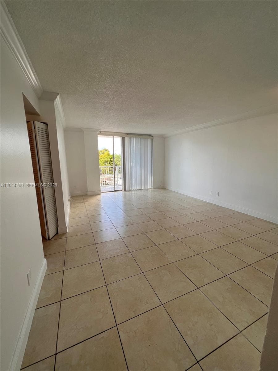 2020 135th St 309 photo 1