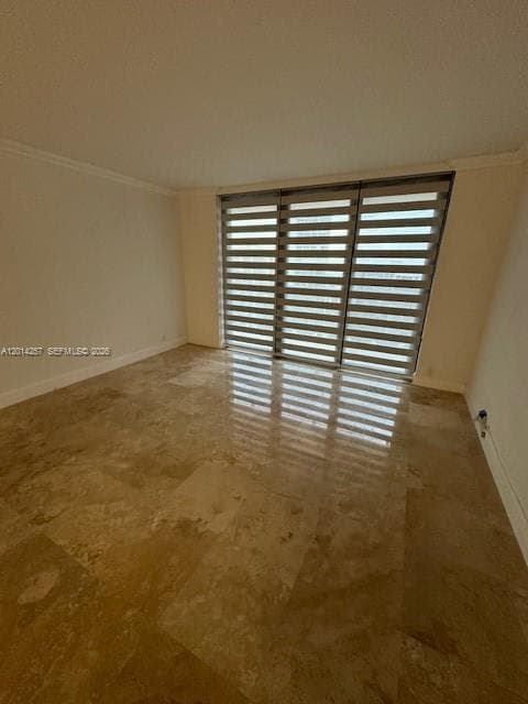 1121 CRANDON BL E1104 photo 13