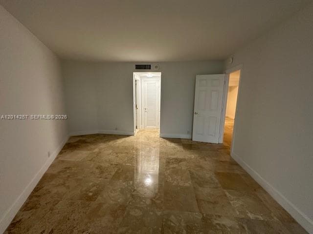 1121 CRANDON BL E1104 photo 12