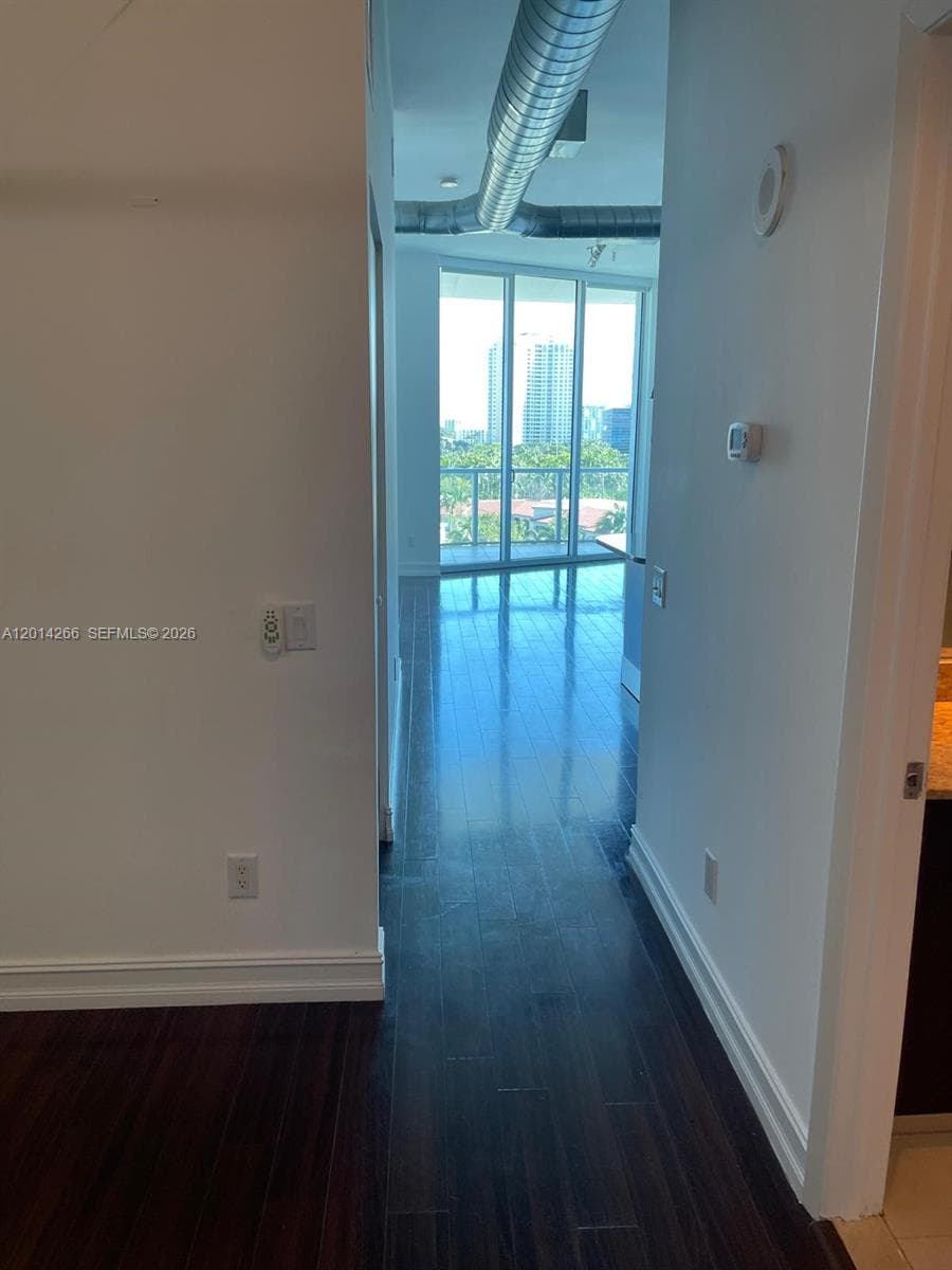 3029 188th St 602 photo 8