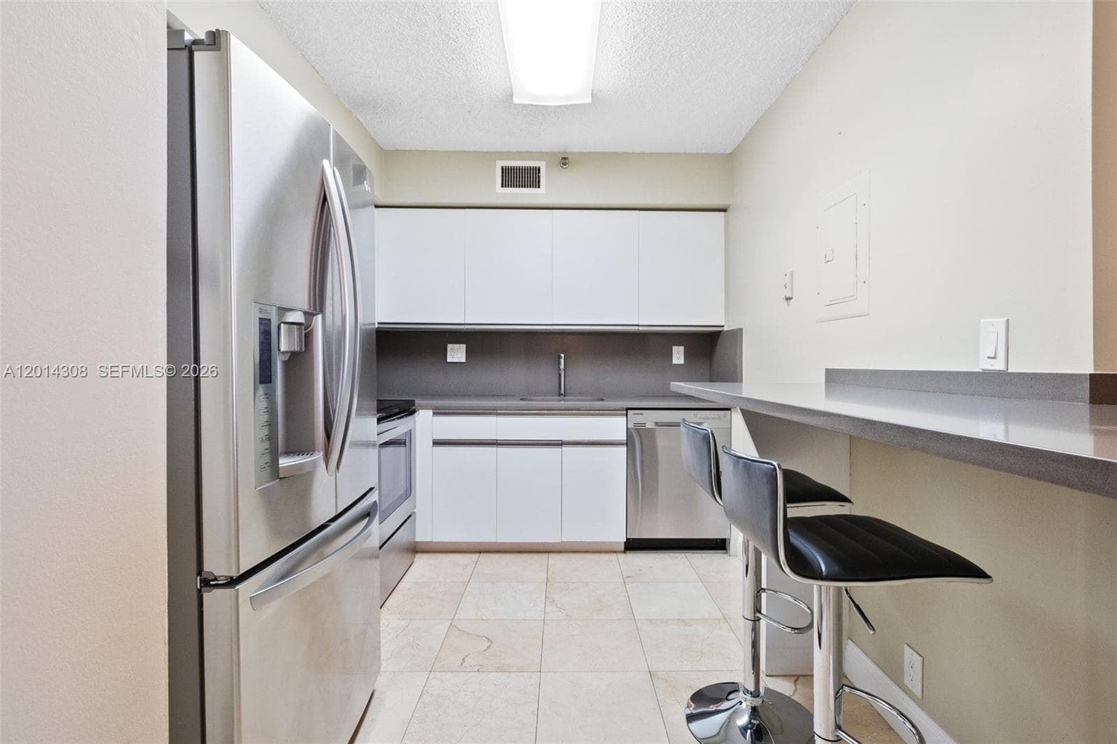 3400 192nd St 1707 photo 14