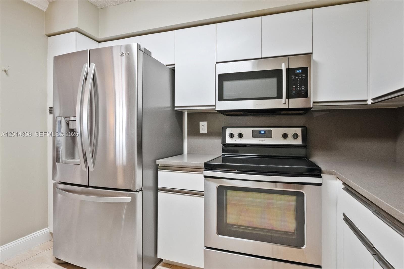 3400 192nd St 1707 photo 15
