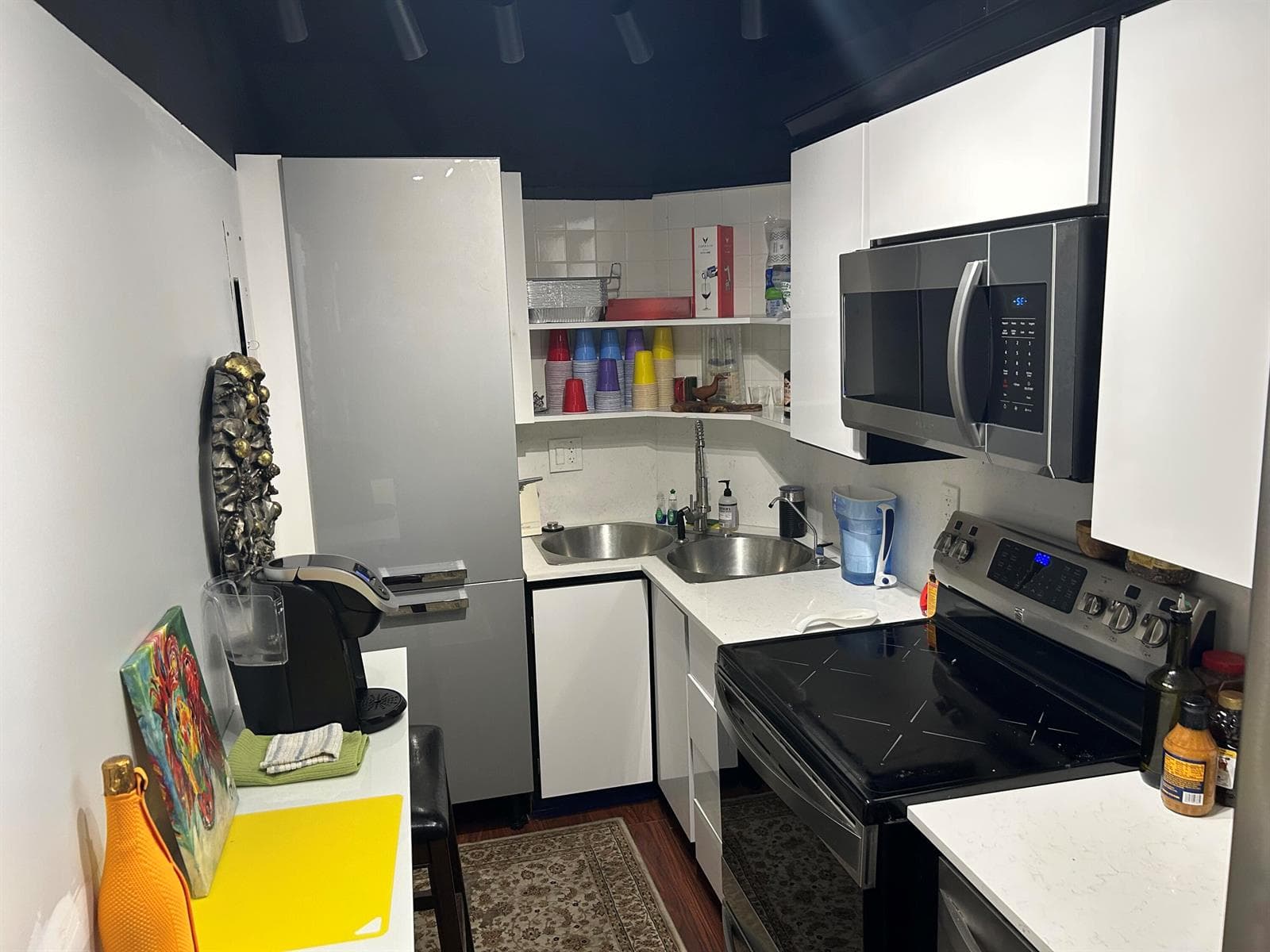 1750 S Ocean Lane 219 photo 8
