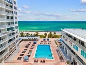 5401 Collins Ave 932 photo 14