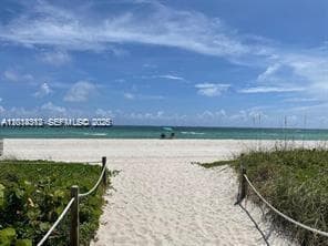 5401 Collins Ave 932 photo 19