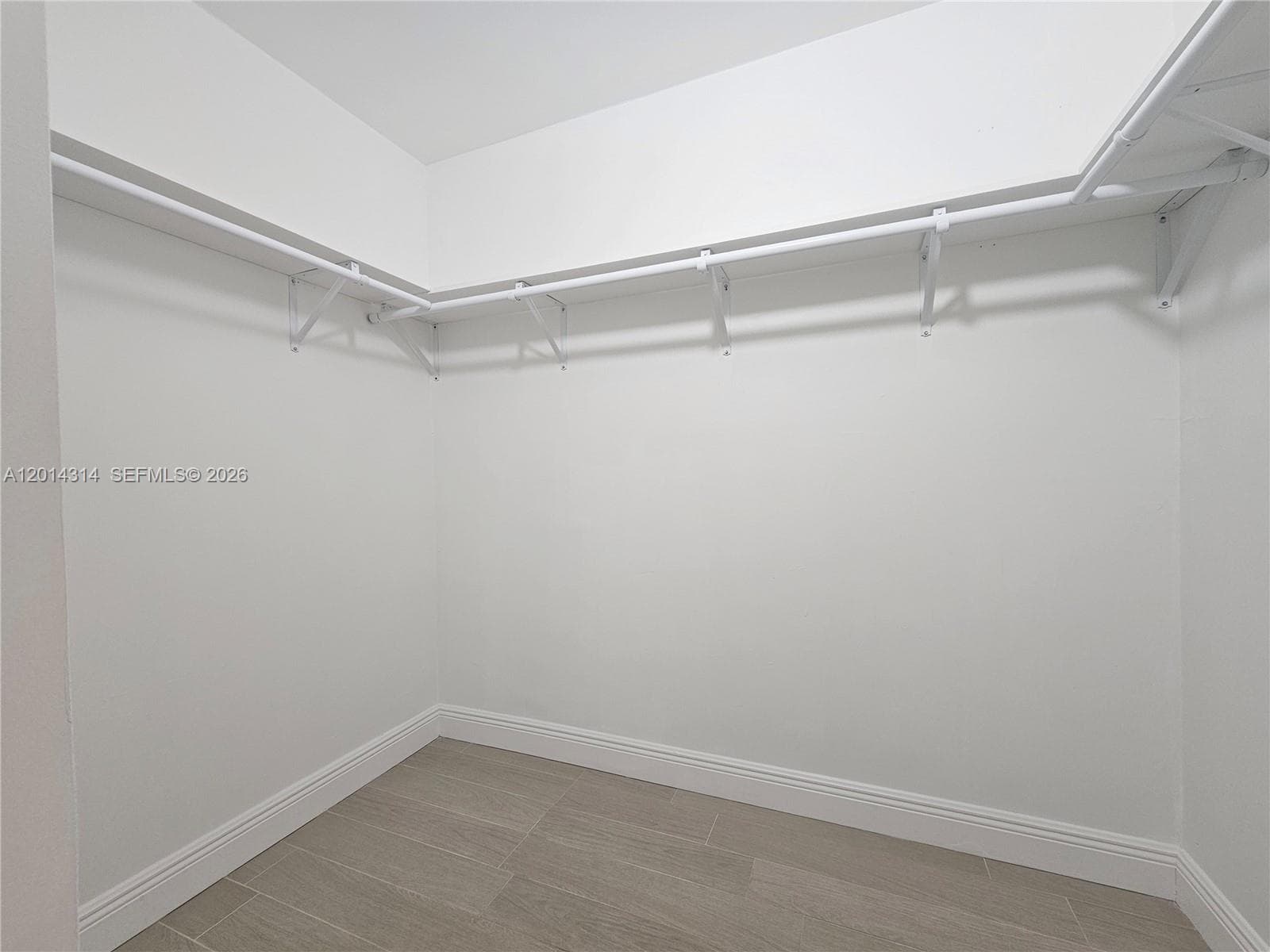 16546 26th Ave 5H photo 13