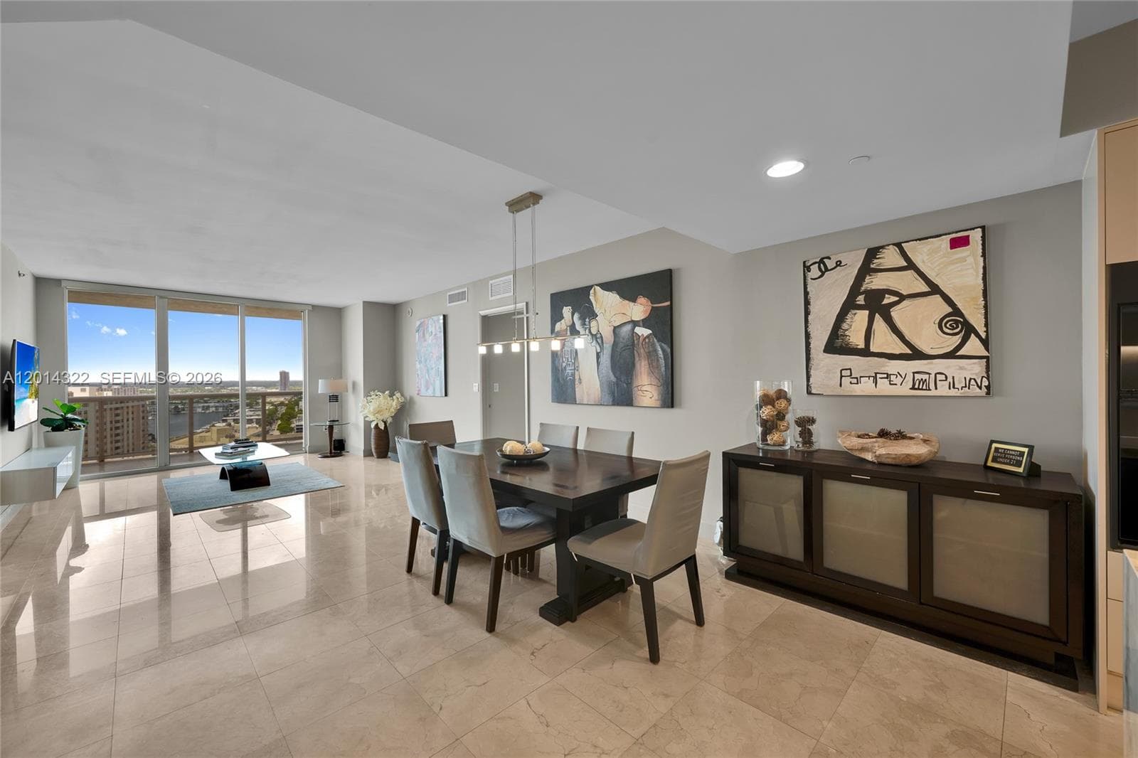 1800 Ocean Dr 2007 photo 12