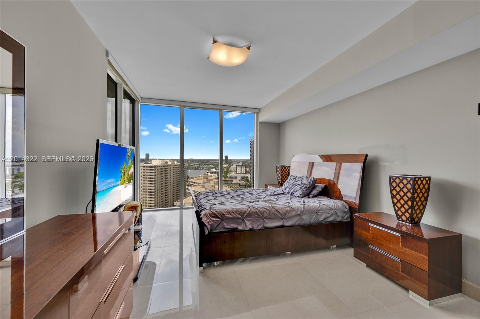 1800 Ocean Dr 2007 photo 15