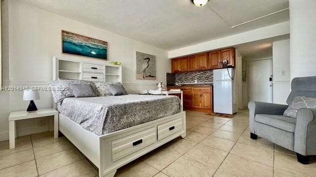 6484 Indian Creek 242 photo 3