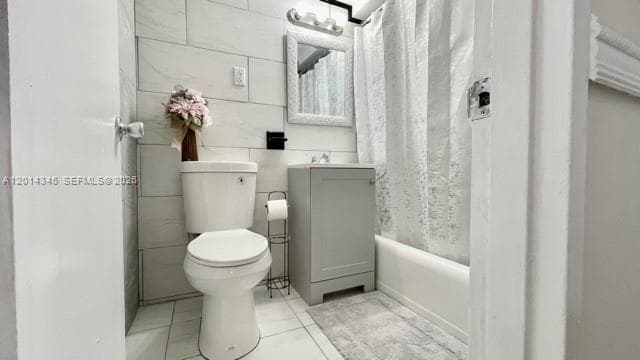 6484 Indian Creek 242 photo 8