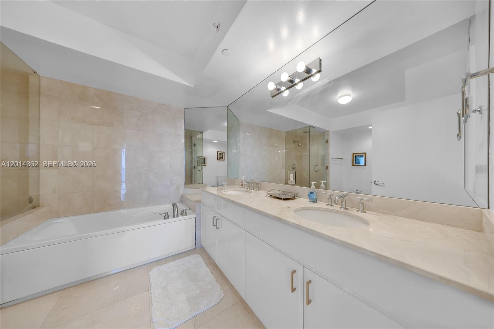 6365 Collins Ave 3202 photo 25