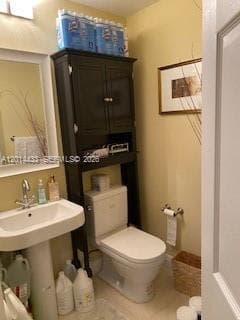 3300 190th St 1816 photo 24