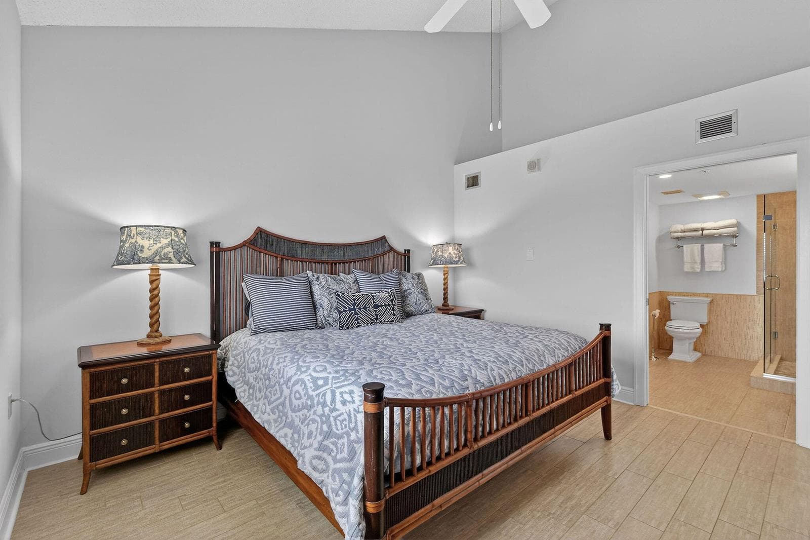 101 Ocean Bluffs Boulevard 504 photo 24
