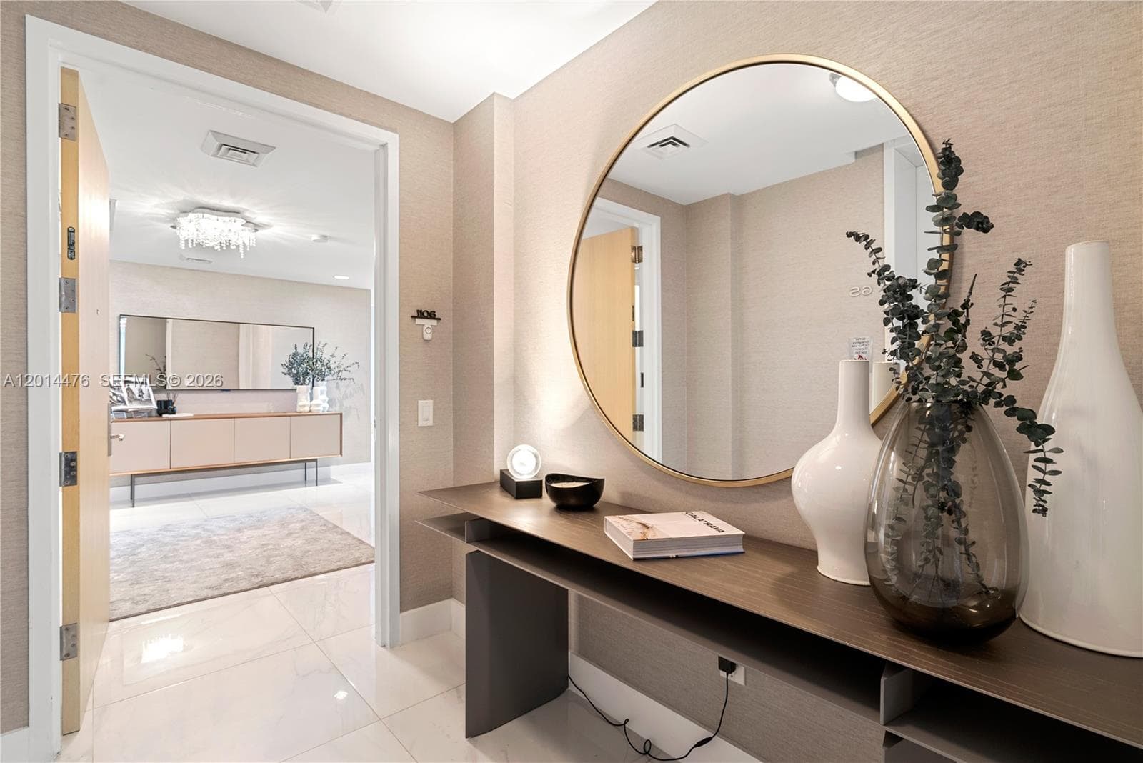 360 Ocean Dr 1106S photo 2