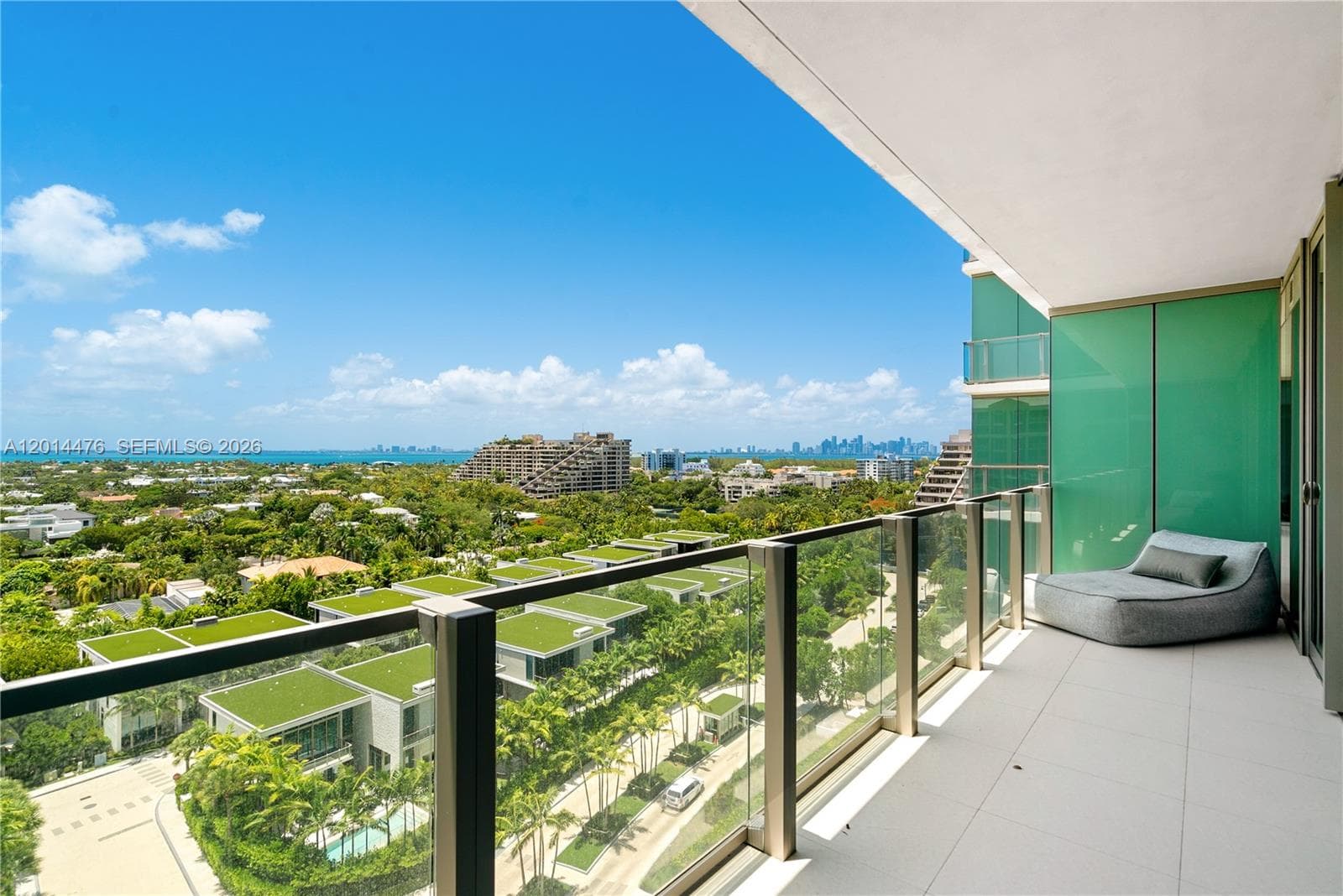 360 Ocean Dr 1106S photo 17