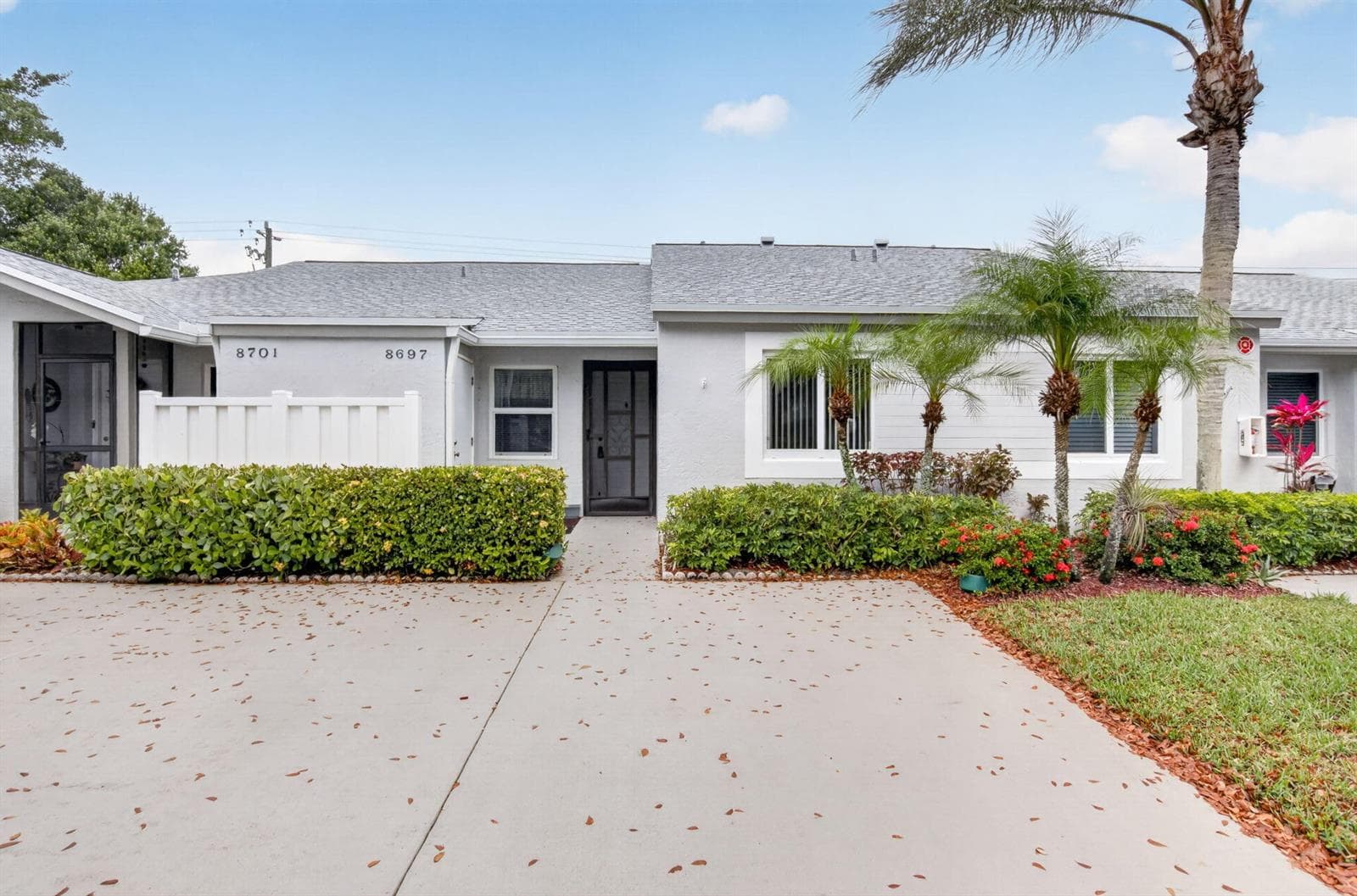 8697 Sunbird Place photo 1