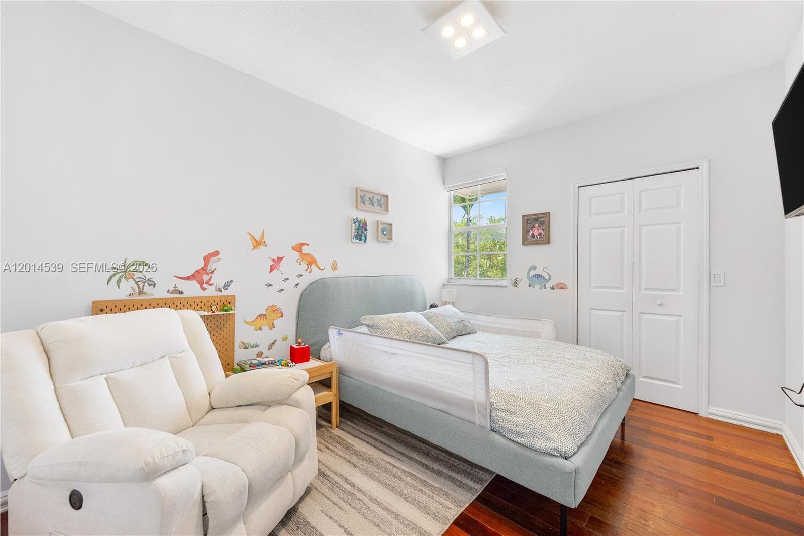 3165 NE 184th St 6304 photo 15