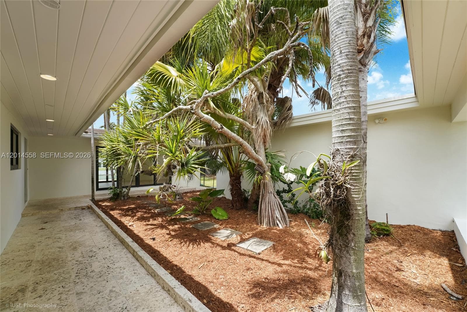 5920 63rd Ct photo 2