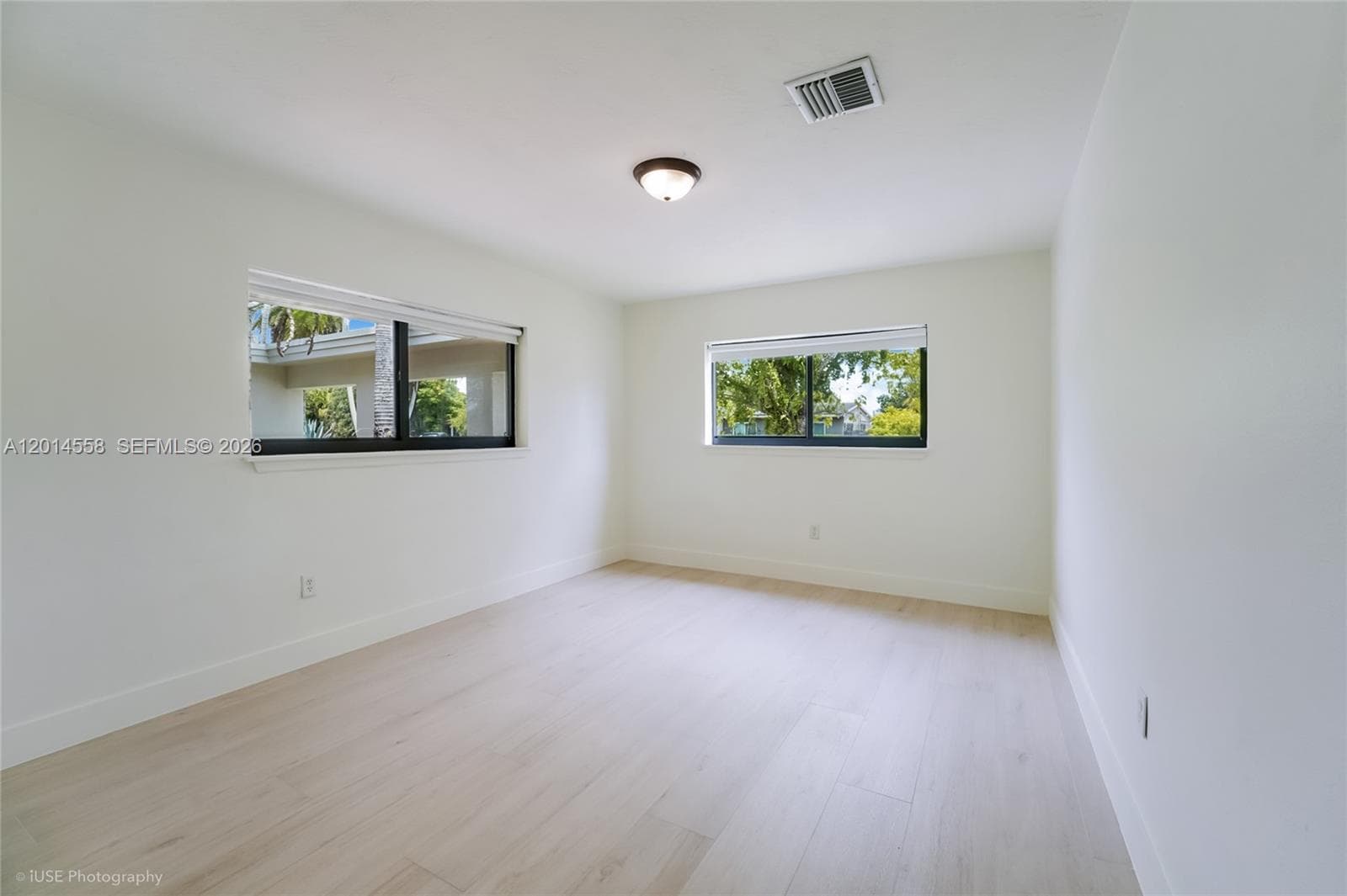5920 63rd Ct photo 10