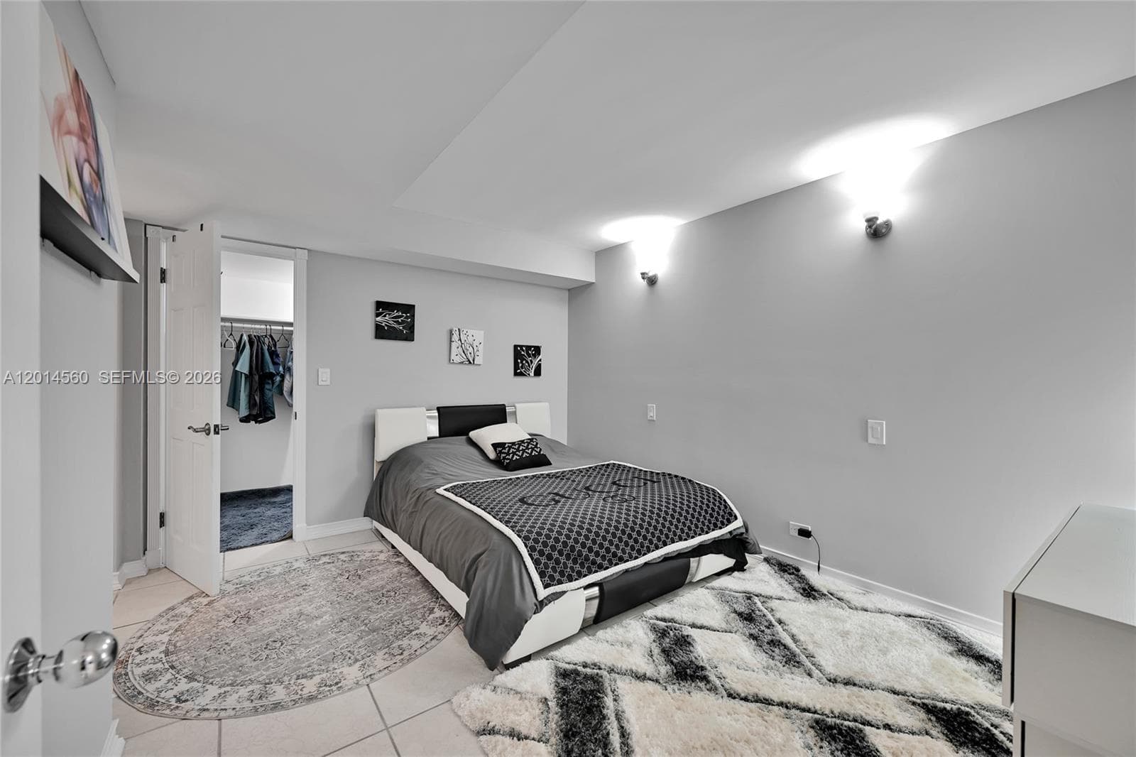 6039 Collins Ave 621 photo 14