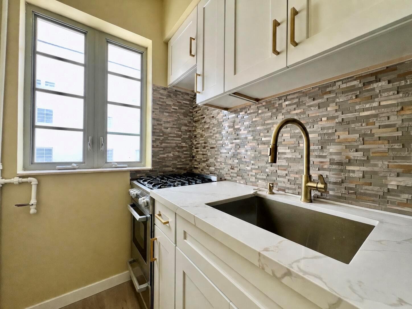 901 Collins Avenue 209 photo 6