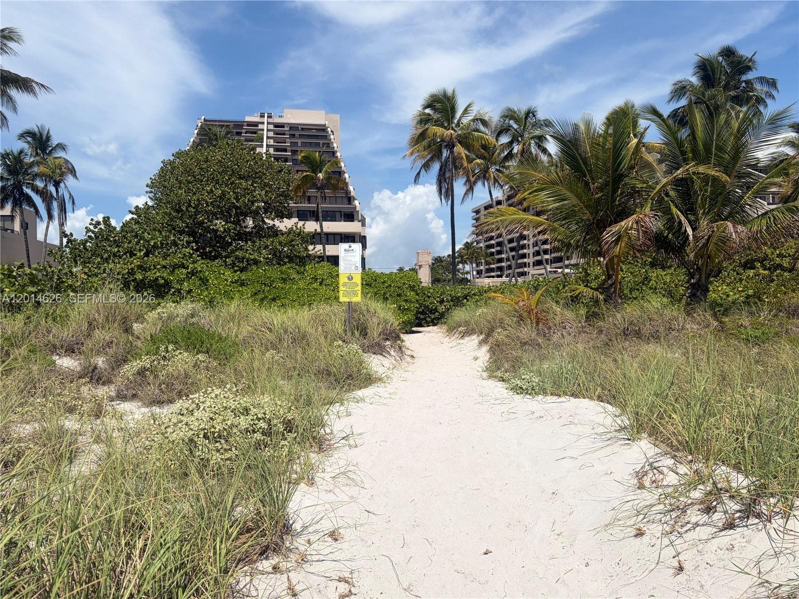 201 Crandon Blvd 424 photo 12