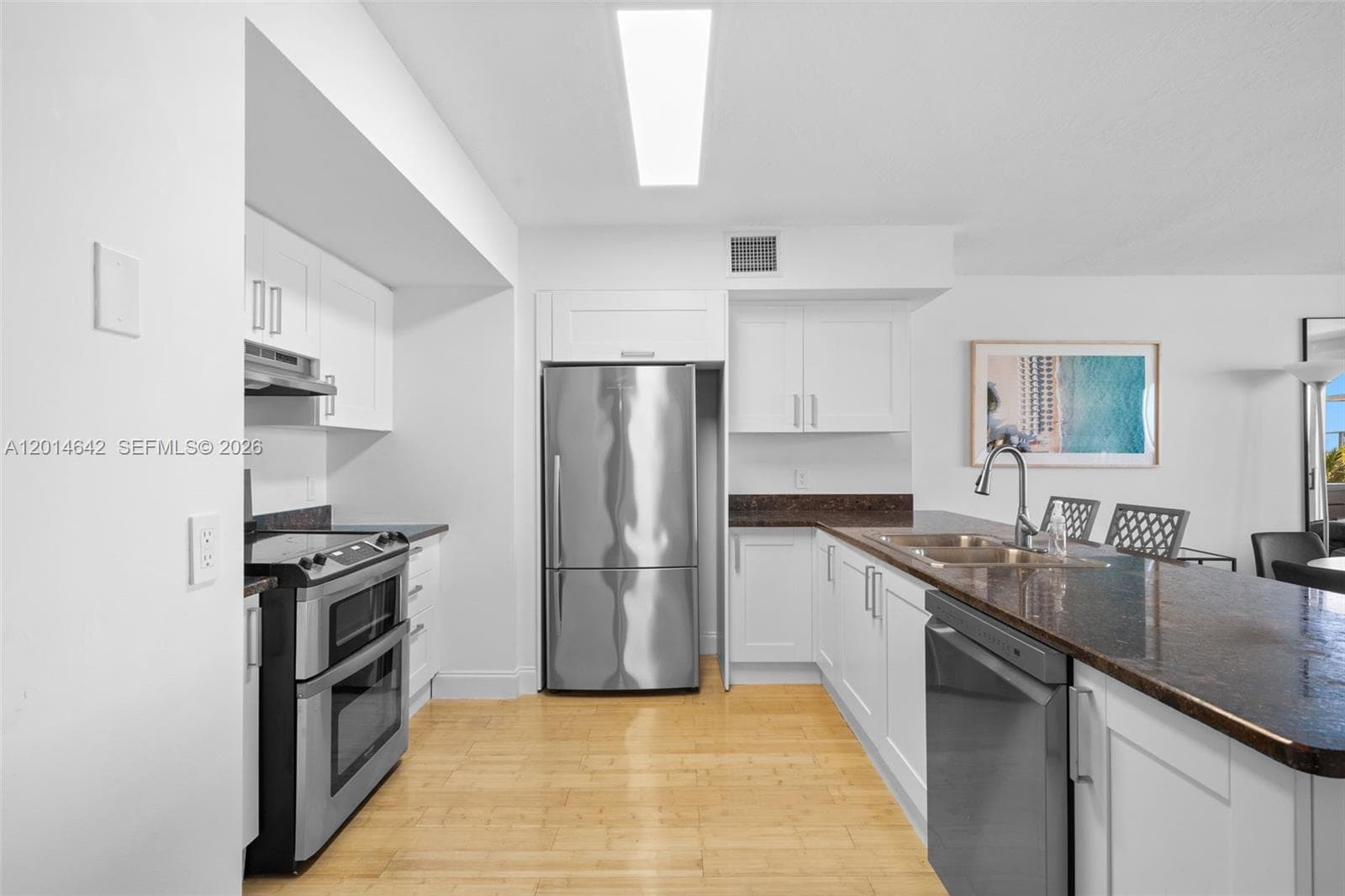 9499 Collins Ave 403 photo 5