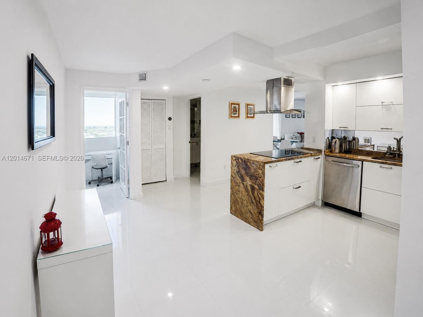 6917 Collins Ave 614 photo 9