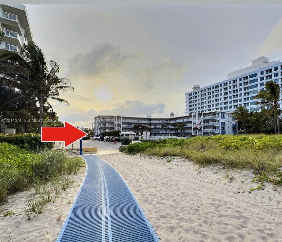 1300 Ocean Blvd 111 photo 1