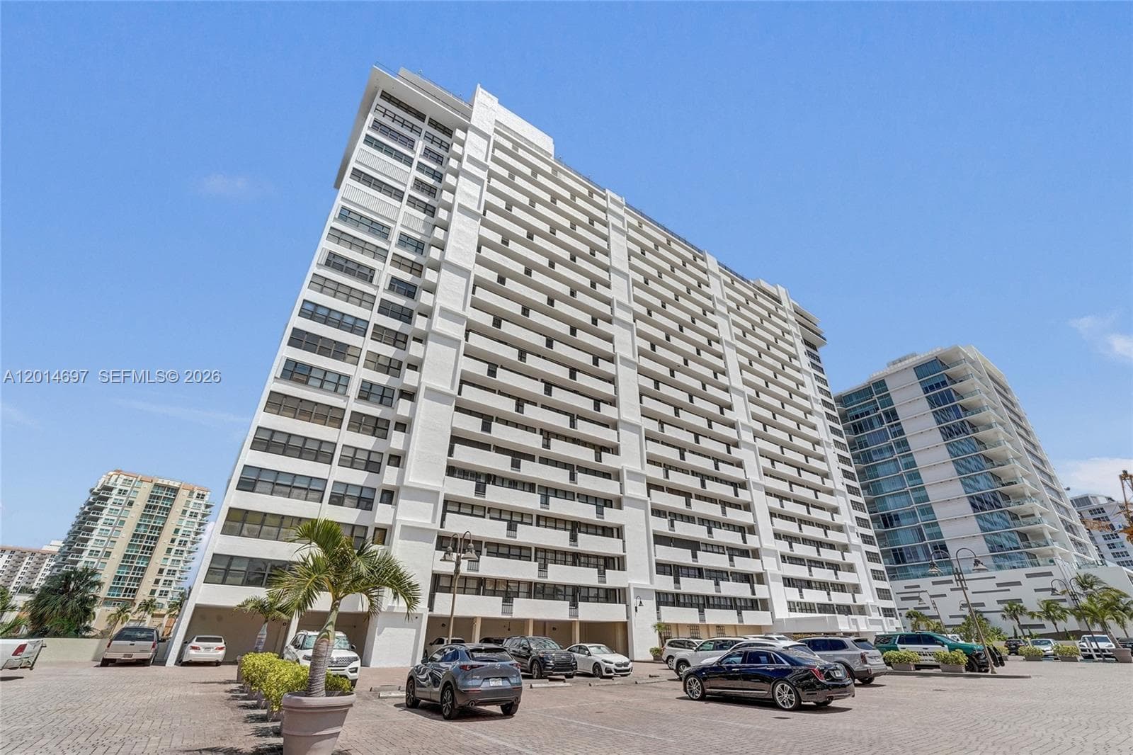 936 Intracoastal Dr 4F photo 6
