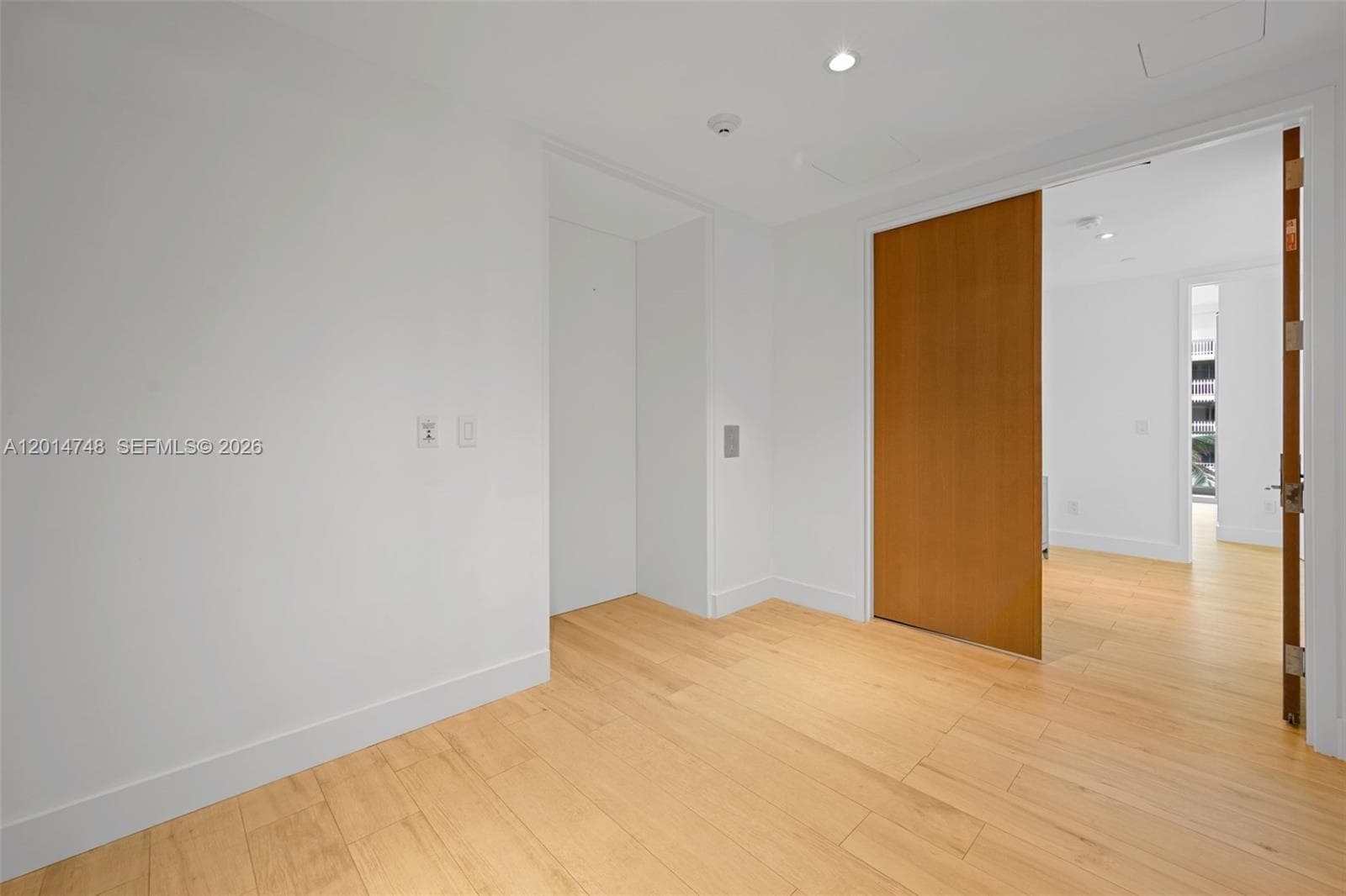 10203 Collins Ave 401 photo 7