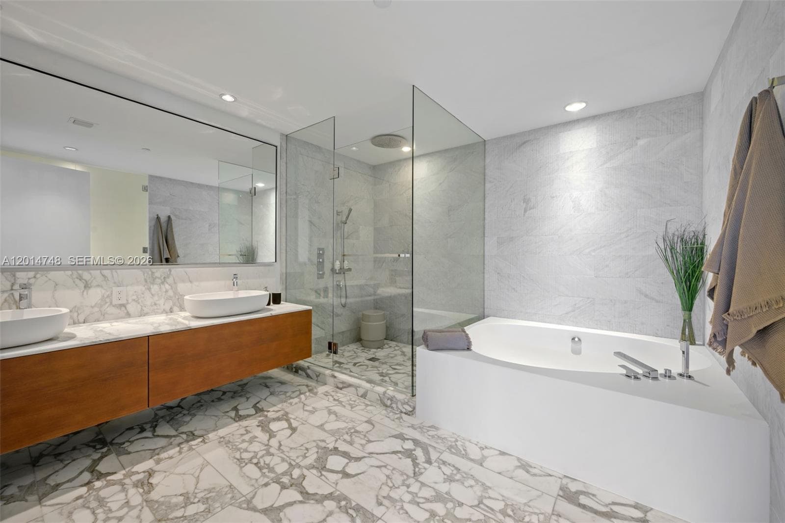 10203 Collins Ave 401 photo 25