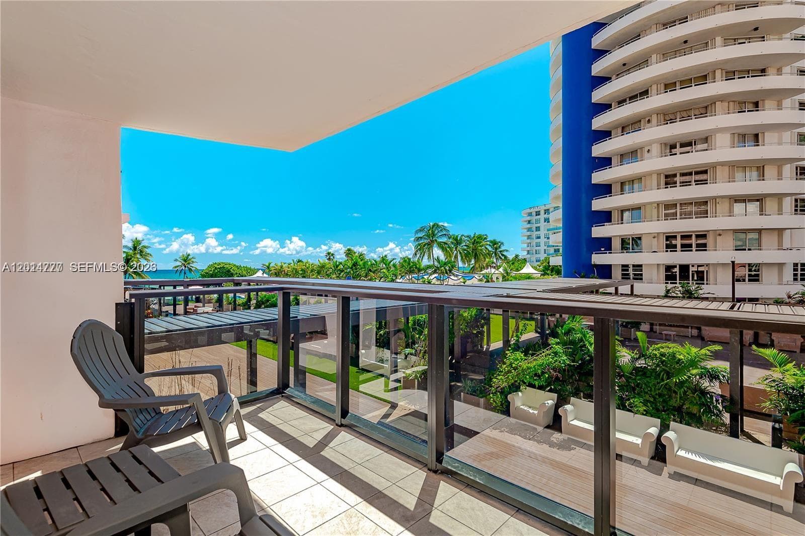 5225 Collins Ave 407 photo 23
