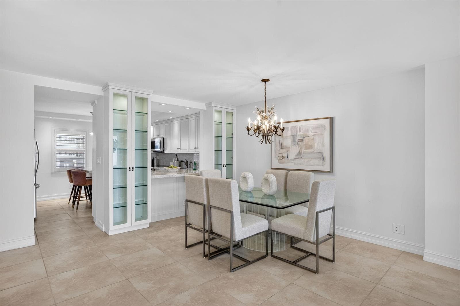 2000 S Ocean Drive 706 photo 23