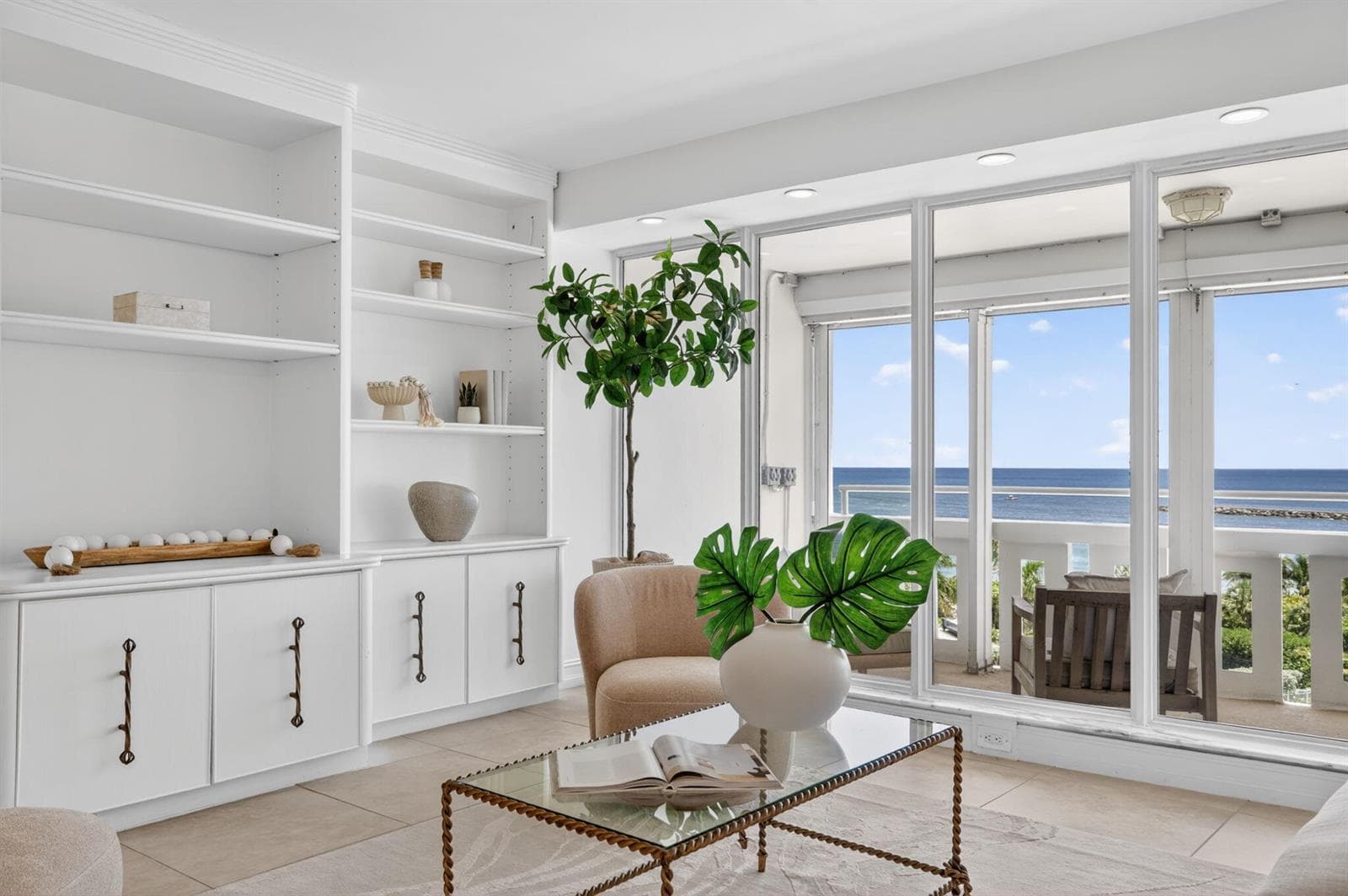 2000 S Ocean Drive 706 photo 15
