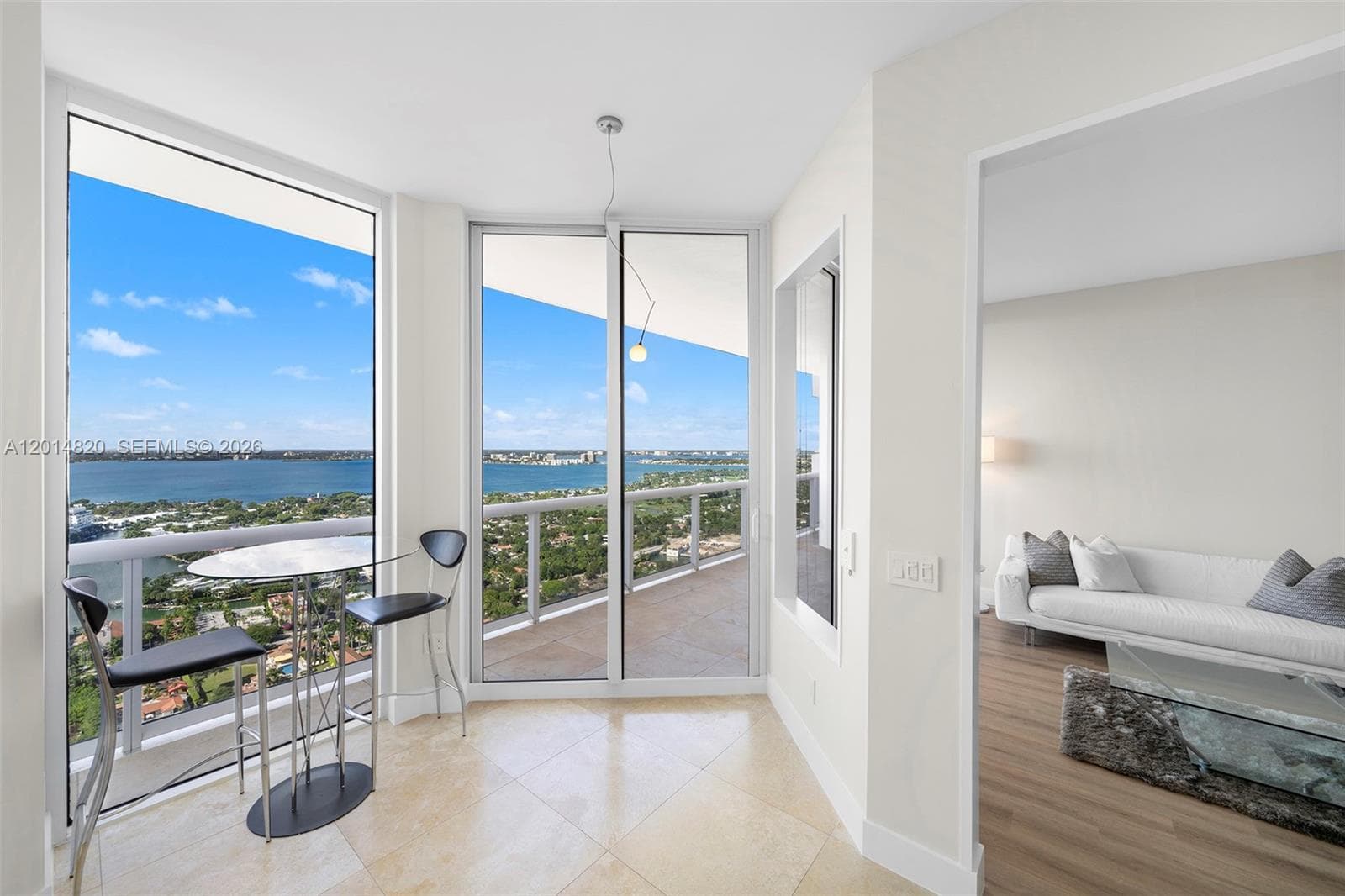 4775 Collins Ave PH4306 photo 6