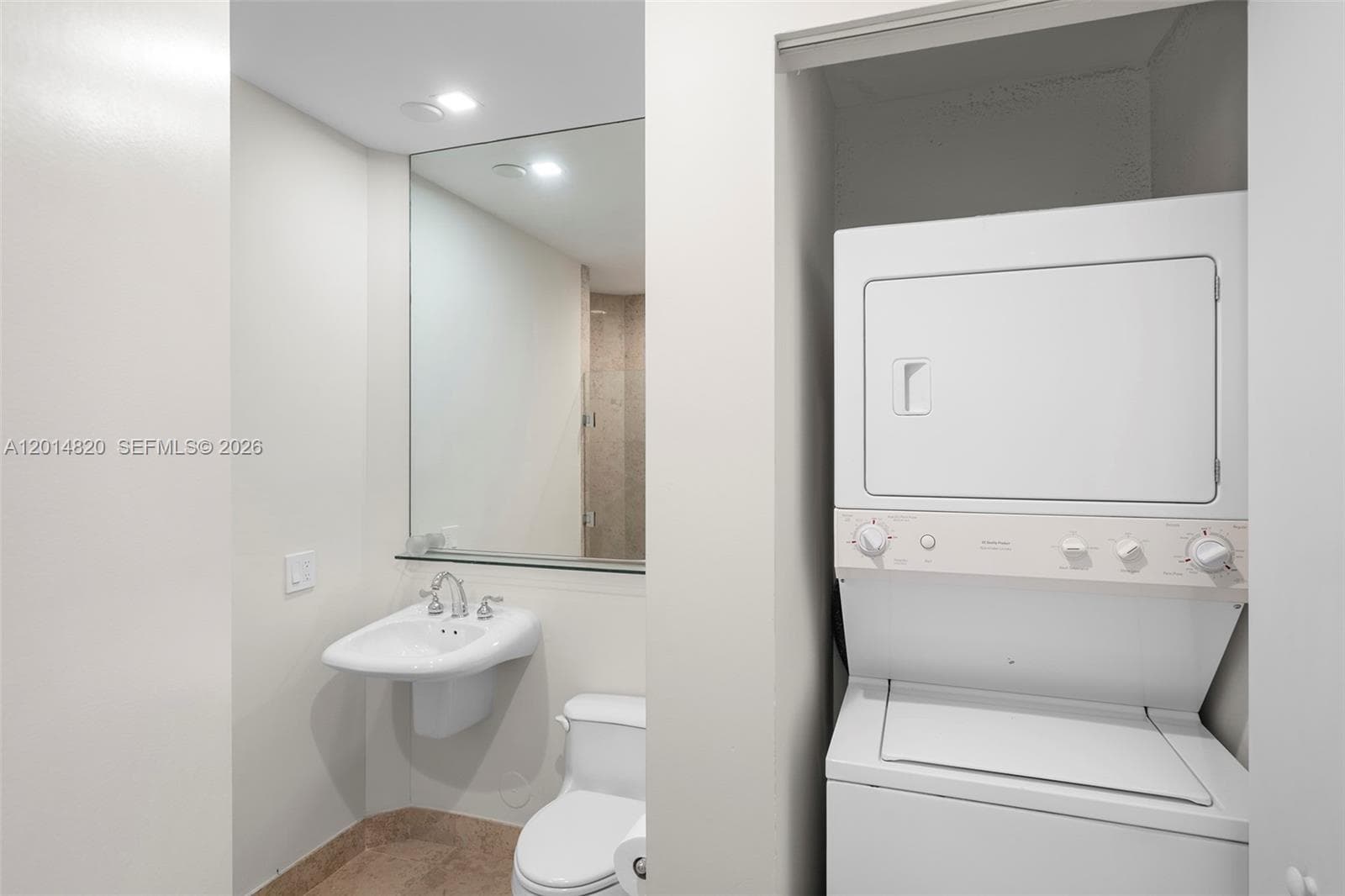 4775 Collins Ave PH4306 photo 9