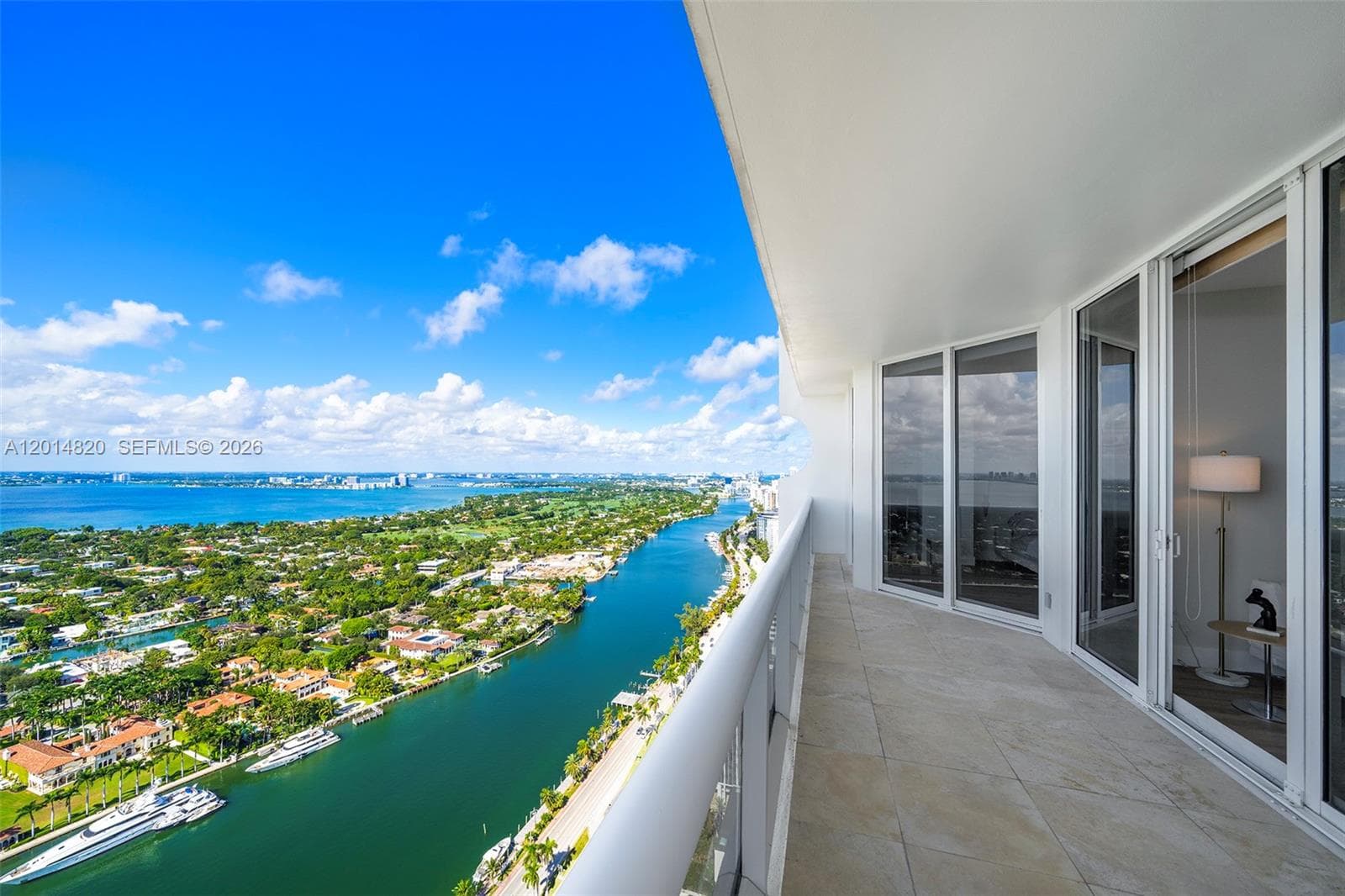 4775 Collins Ave PH4306 photo 18