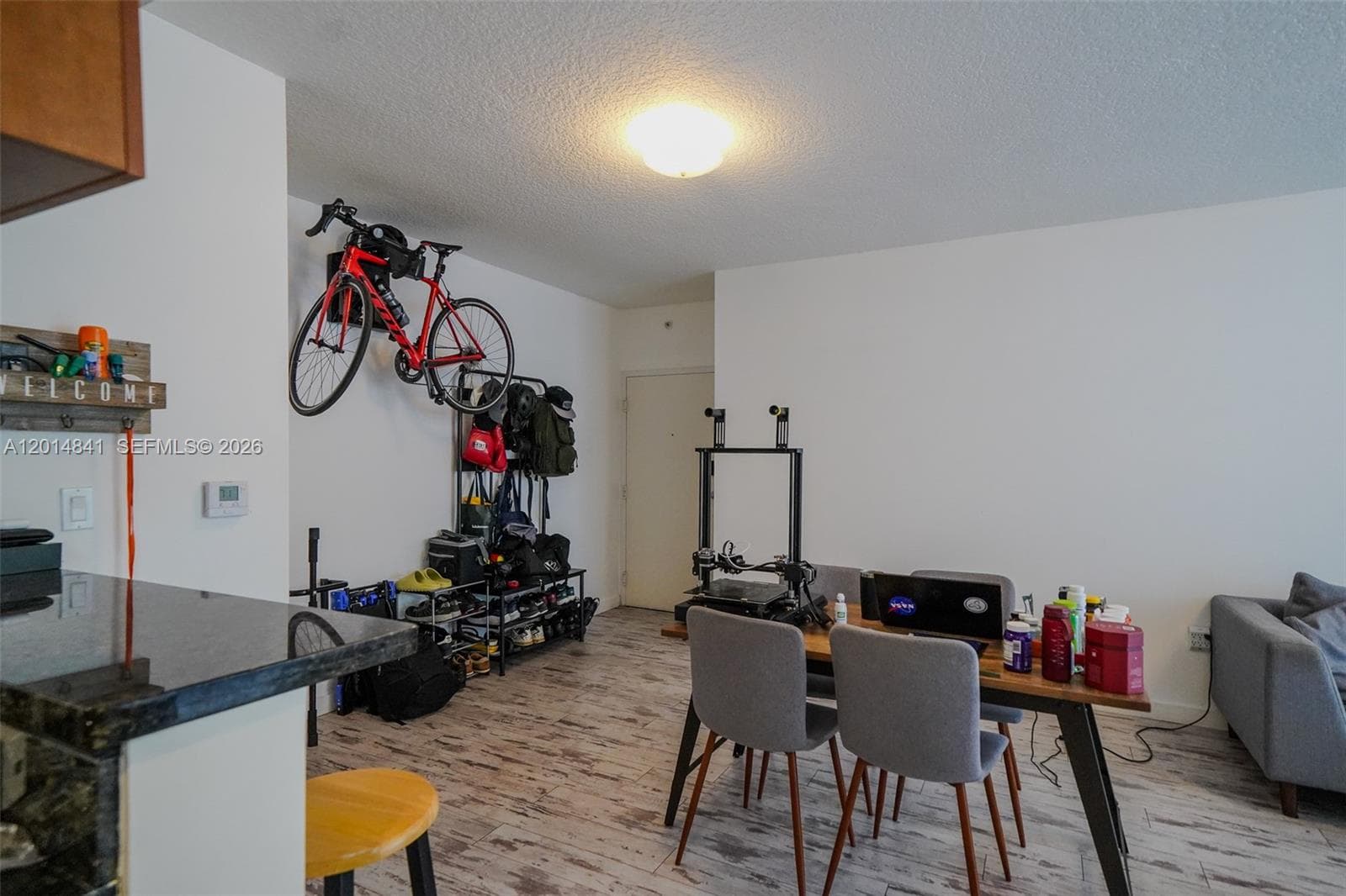 601 23rd St 607 photo 9