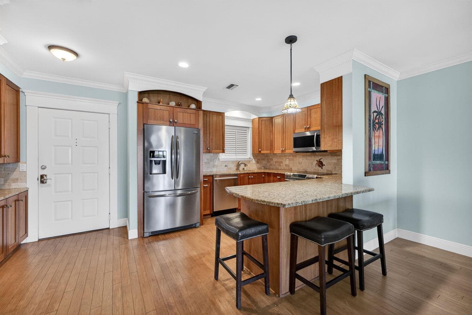 1630 Seaway Drive 304 photo 9
