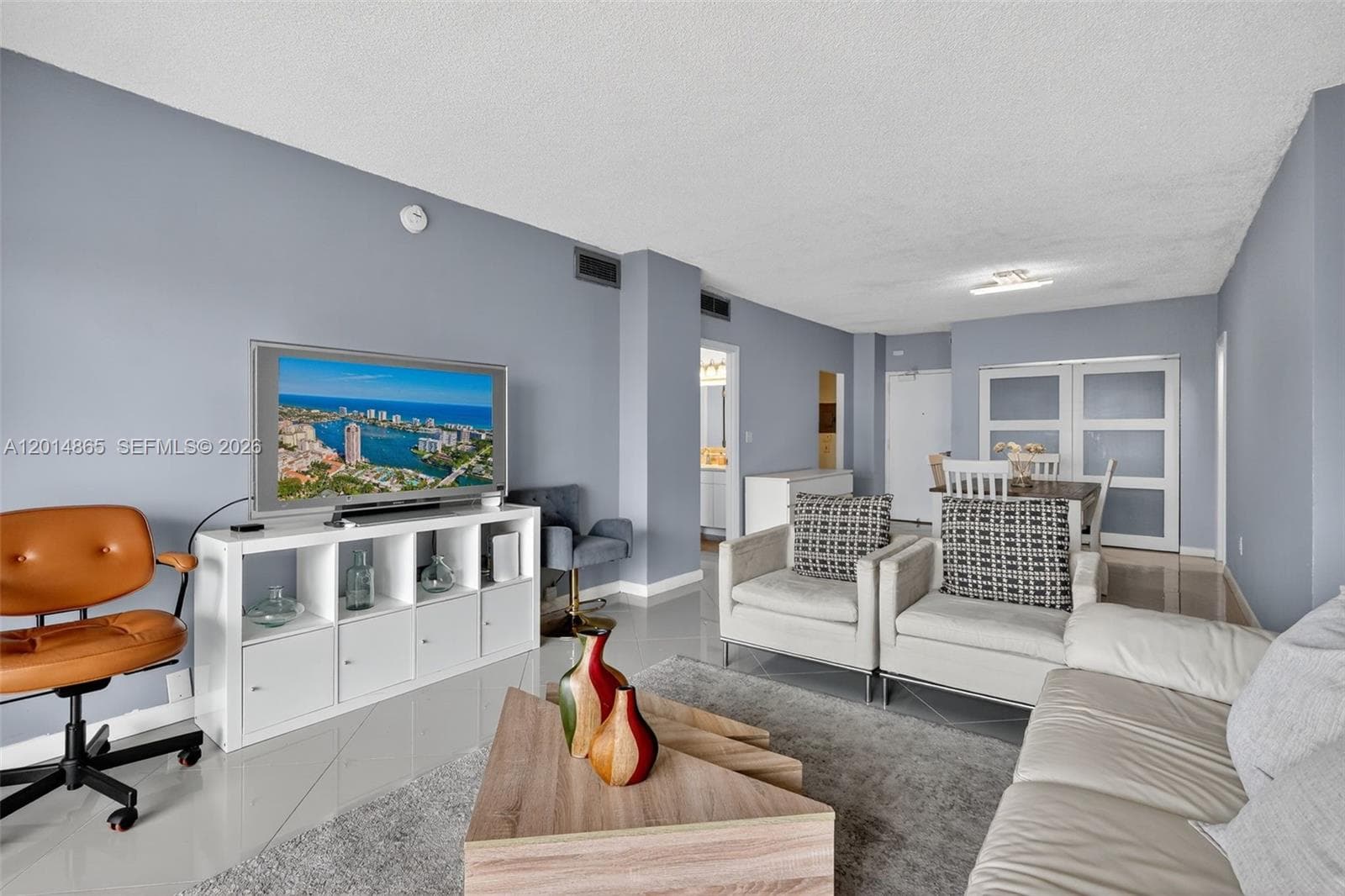 300 Bayview Dr 1009 photo 5