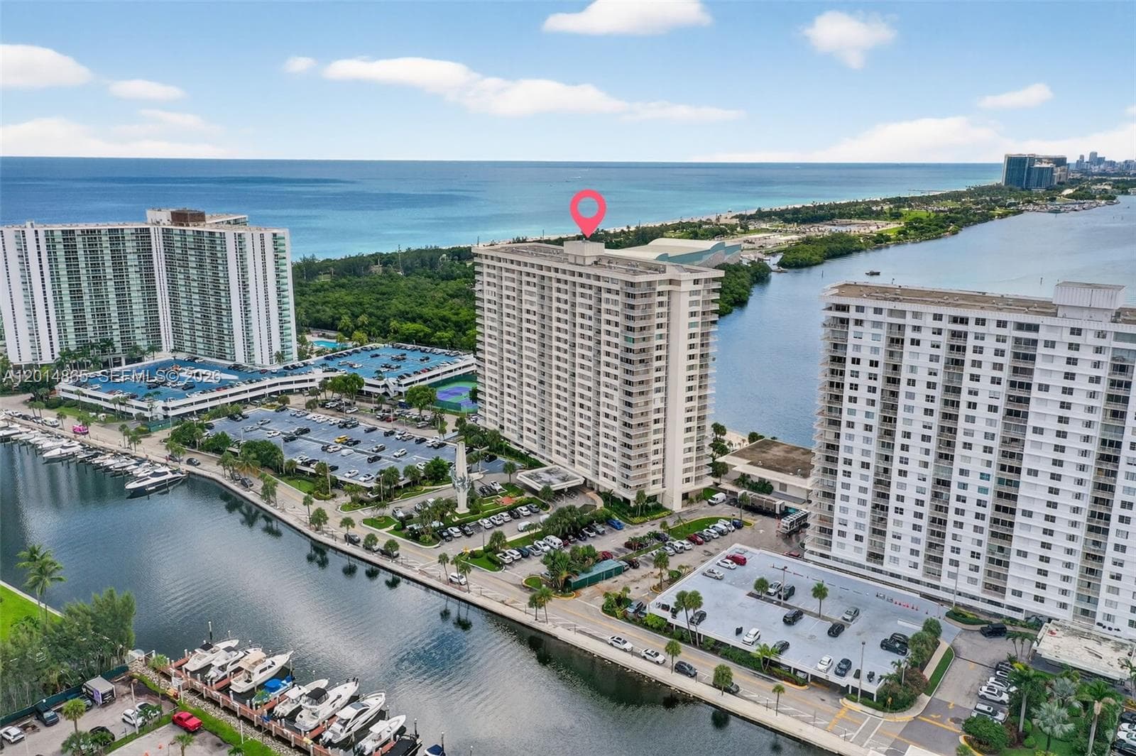 300 Bayview Dr 1009 photo 25