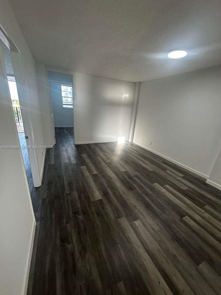 2903 163rd St 506 photo 3