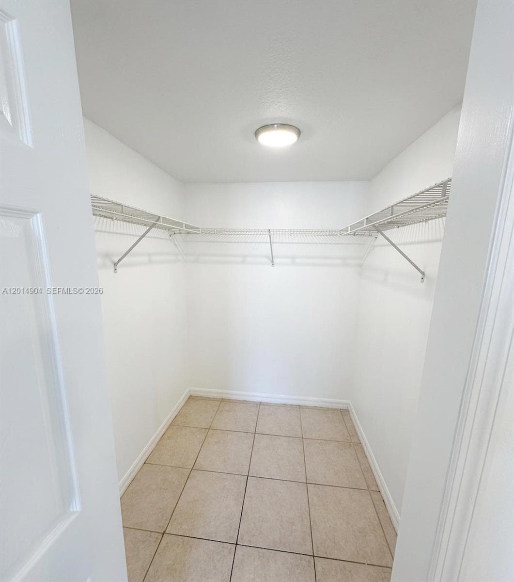 2475 16th St Rd 404 photo 6