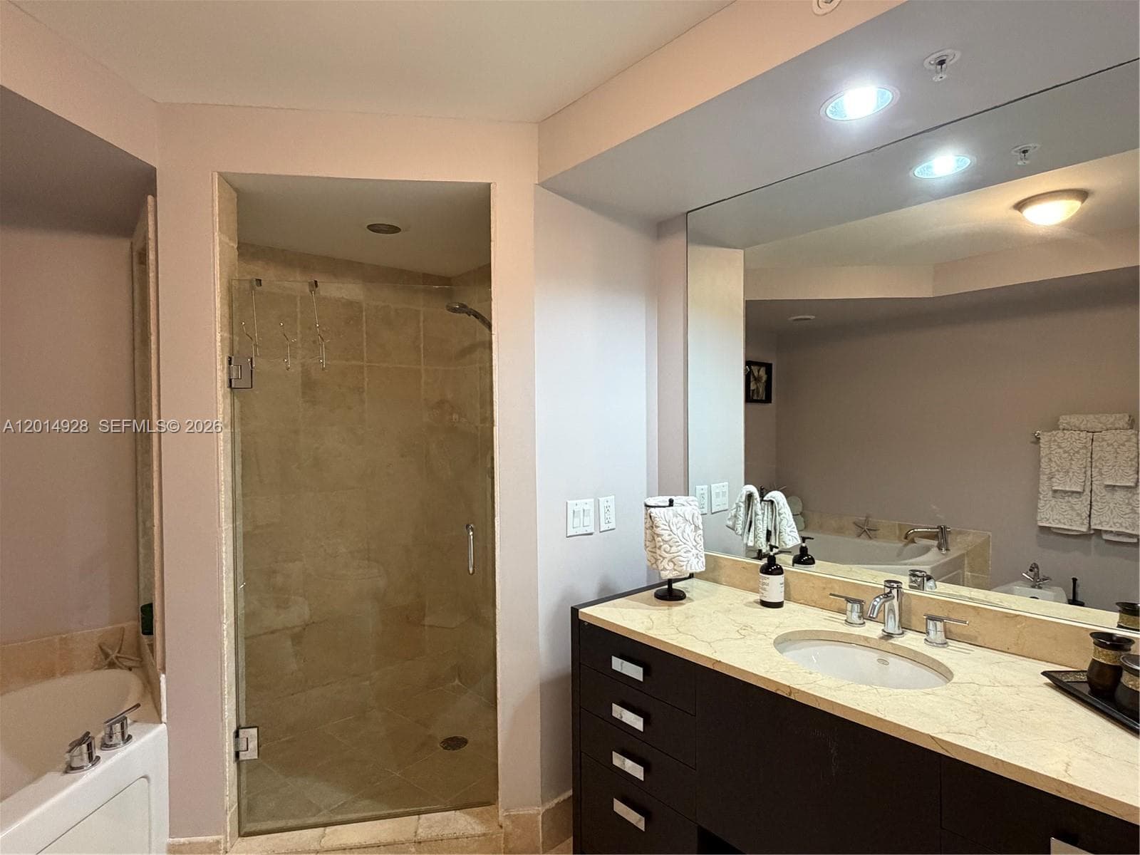 18201 Collins Ave 1908 photo 23