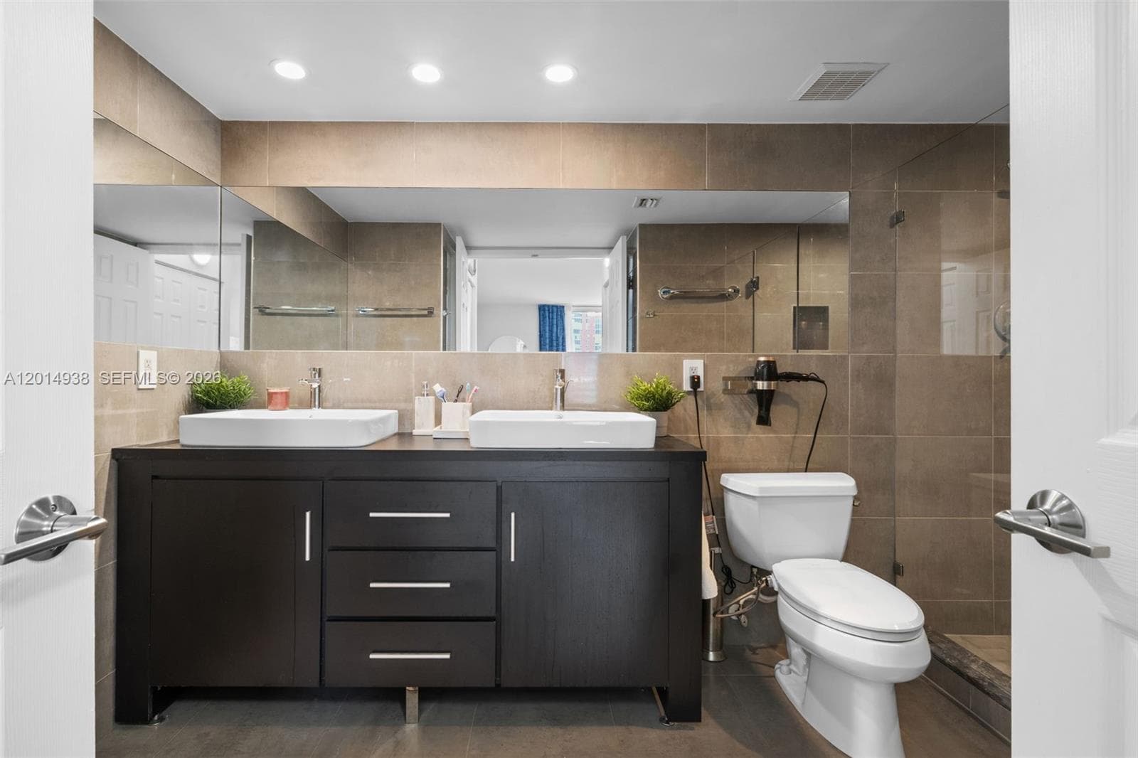 3300 191st St 1816 photo 18