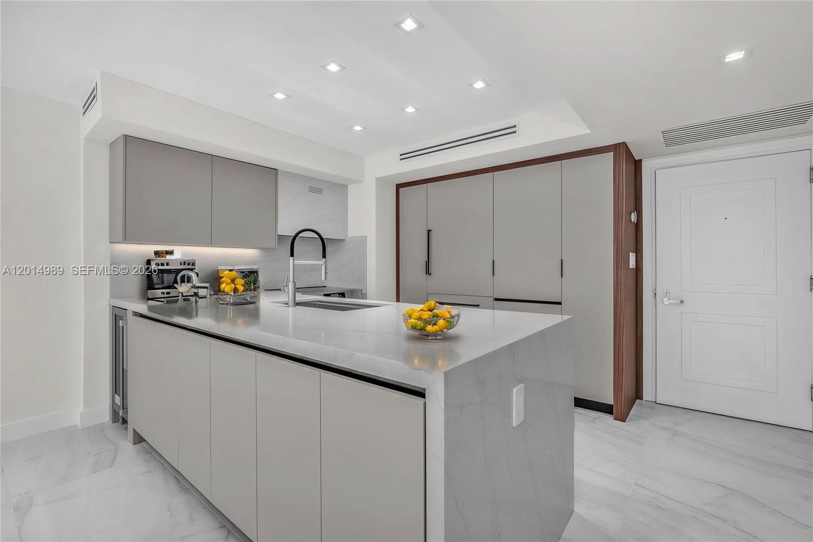 9499 Collins Ave 1009 photo 11