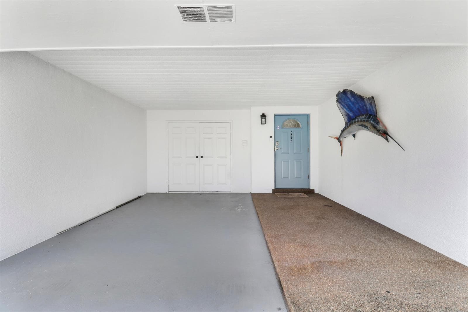 384 Golfview Road D photo 2